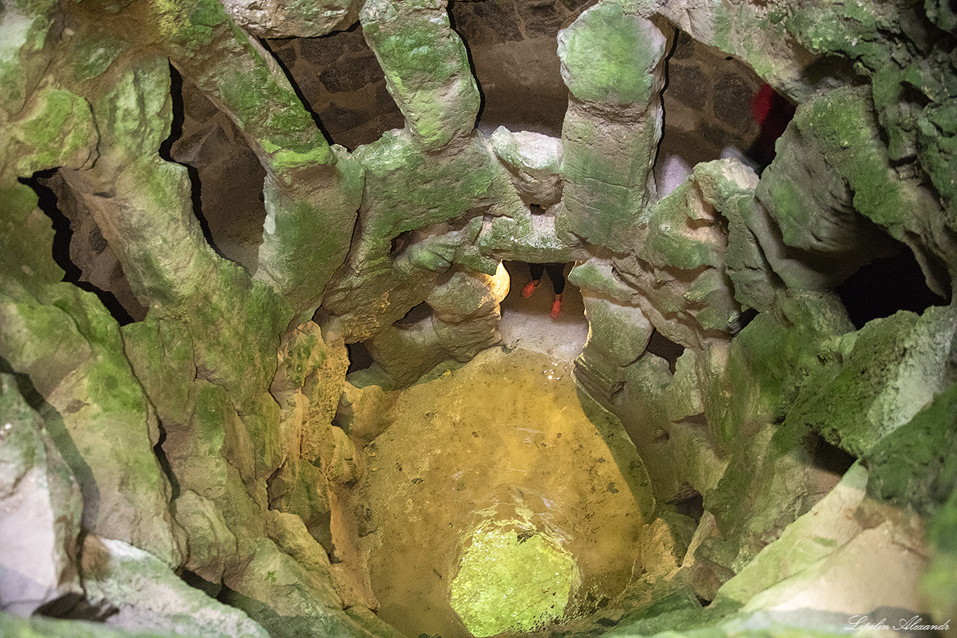 Кинта да Регалейра (Quinta da Regaleira) - Португалия (Portugal)