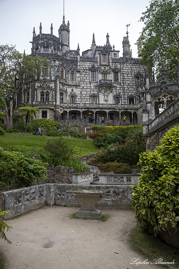 Дворец Регалейра - Кинта да Регалейра (Quinta da Regaleira) - Португалия (Portugal)