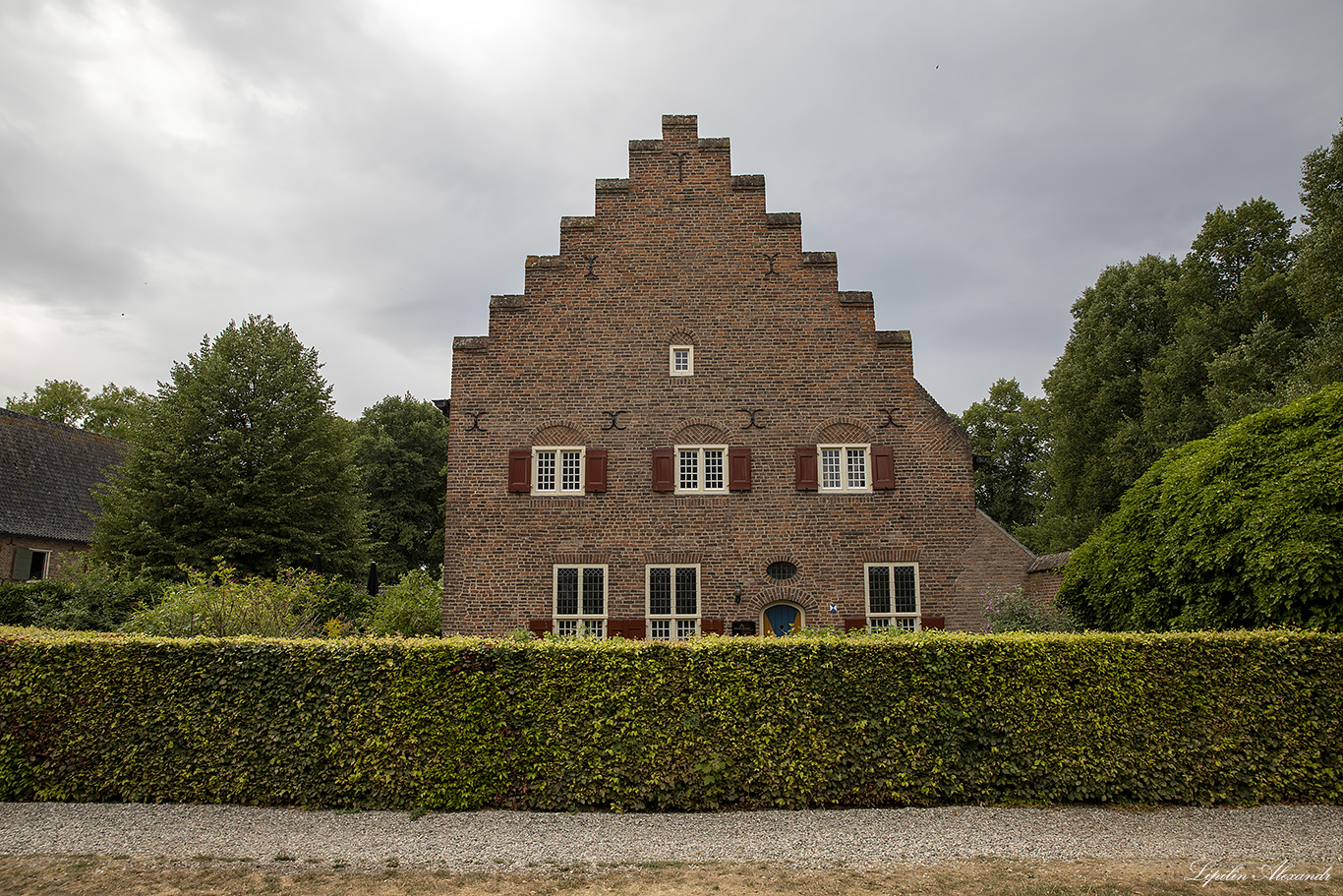 Замок Дорверт - Castle Doorwerth  - Дорверт (Doorwerth) - Нидерланды (Nederland)