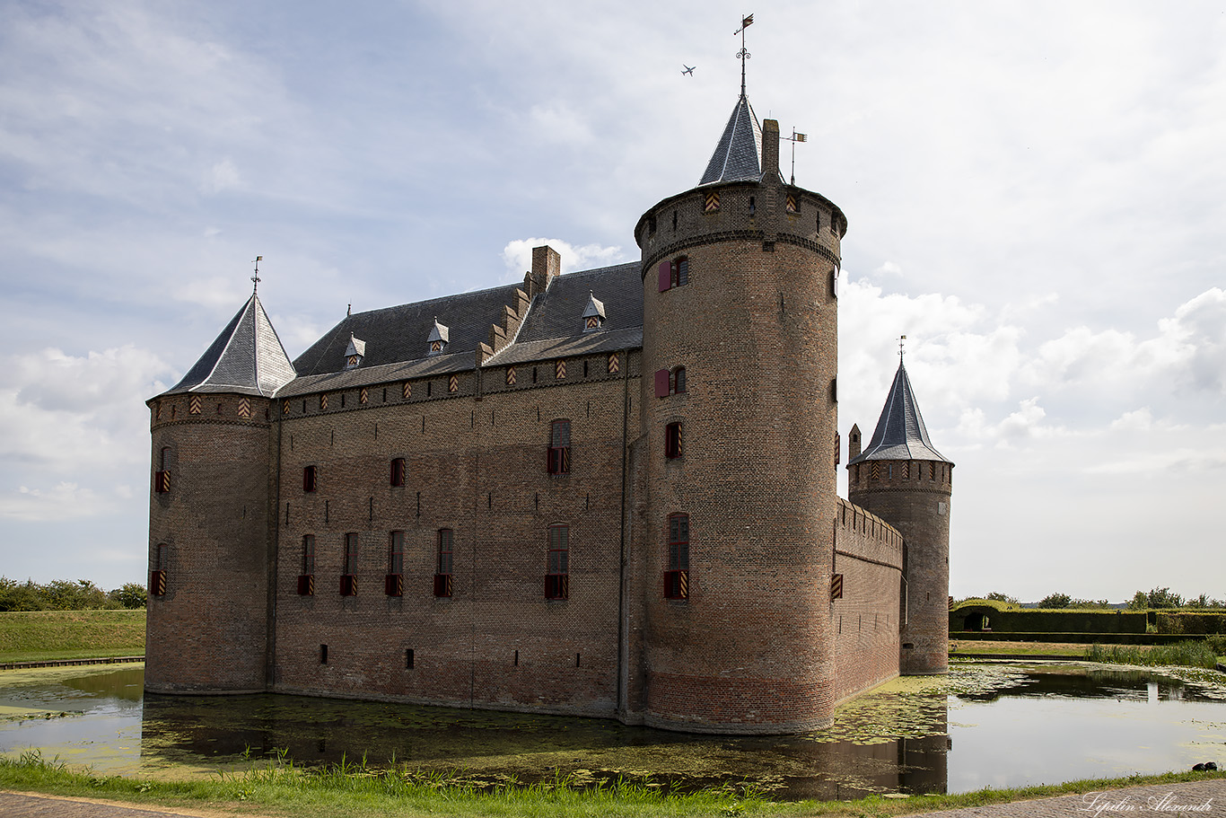 Замок Мёйдерслот (Kasteel Muiderslot) Мёйден (Muiden) - Нидерланды (Nederland)