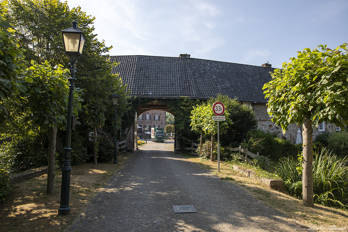 Замок Эренстейн (Kasteel Erenstein)