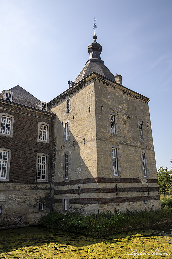 Замок Генхоес (Kasteel Genhoes) Оуд Валкенбург (Oud-Valkenburg) - Нидерланды (Nederland)