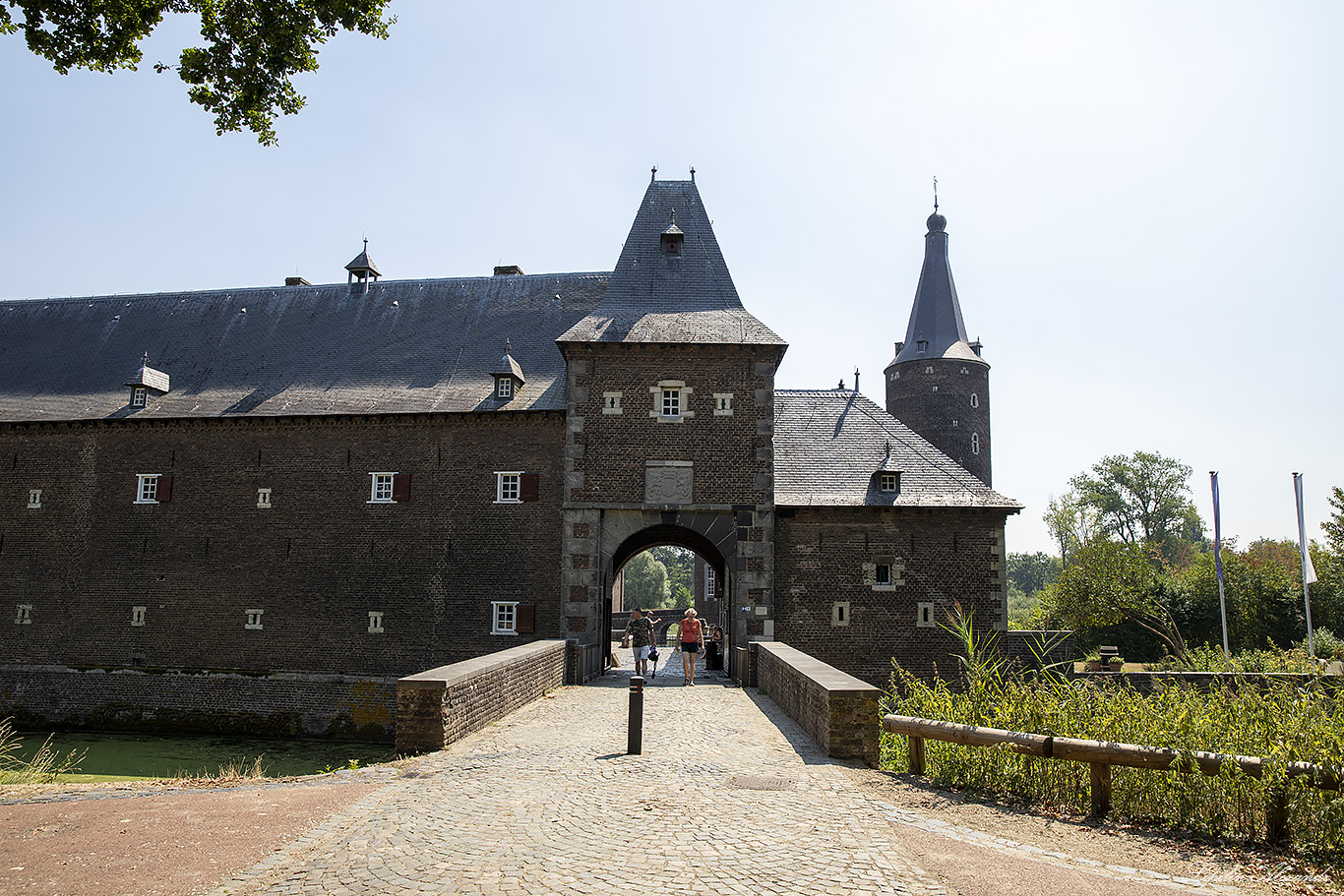 Замок Хунсбрук (Kasteel Hoensbroek) - Хунсбрук(Hoensbroek) - Нидерланды (Nederland)