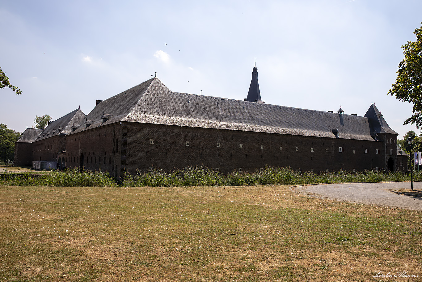 Замок Хунсбрук (Kasteel Hoensbroek) - Хунсбрук(Hoensbroek) - Нидерланды (Nederland)