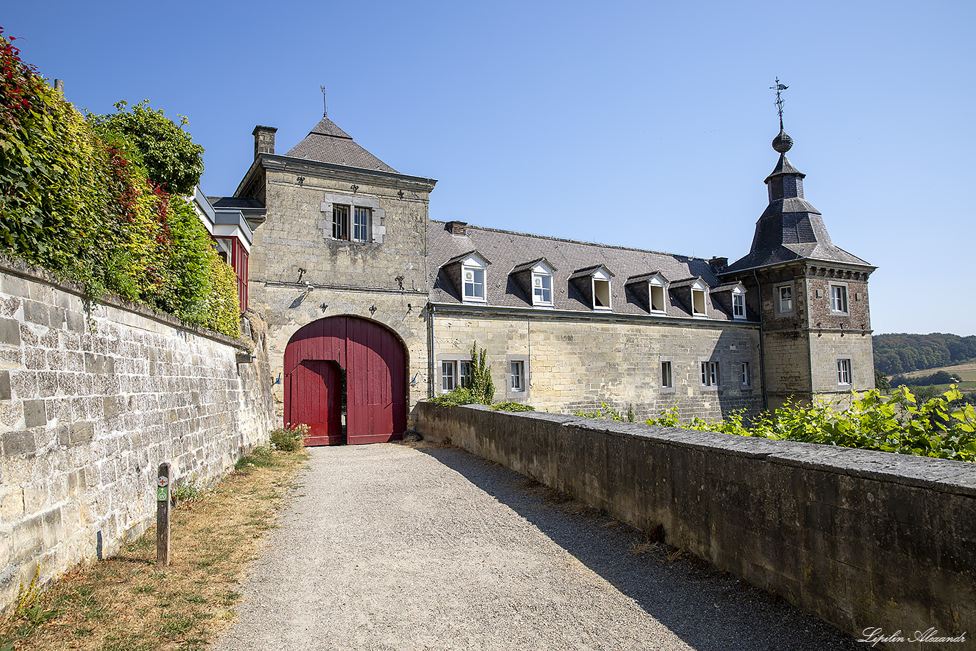 Замок Нирканне (Château Neercanne)