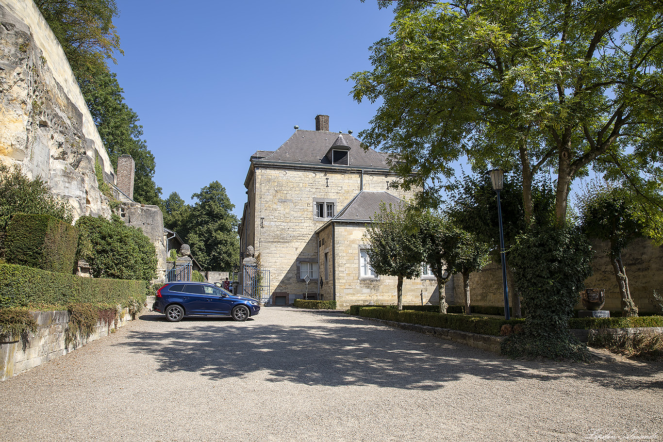 Замок Нирканне (Château Neercanne)