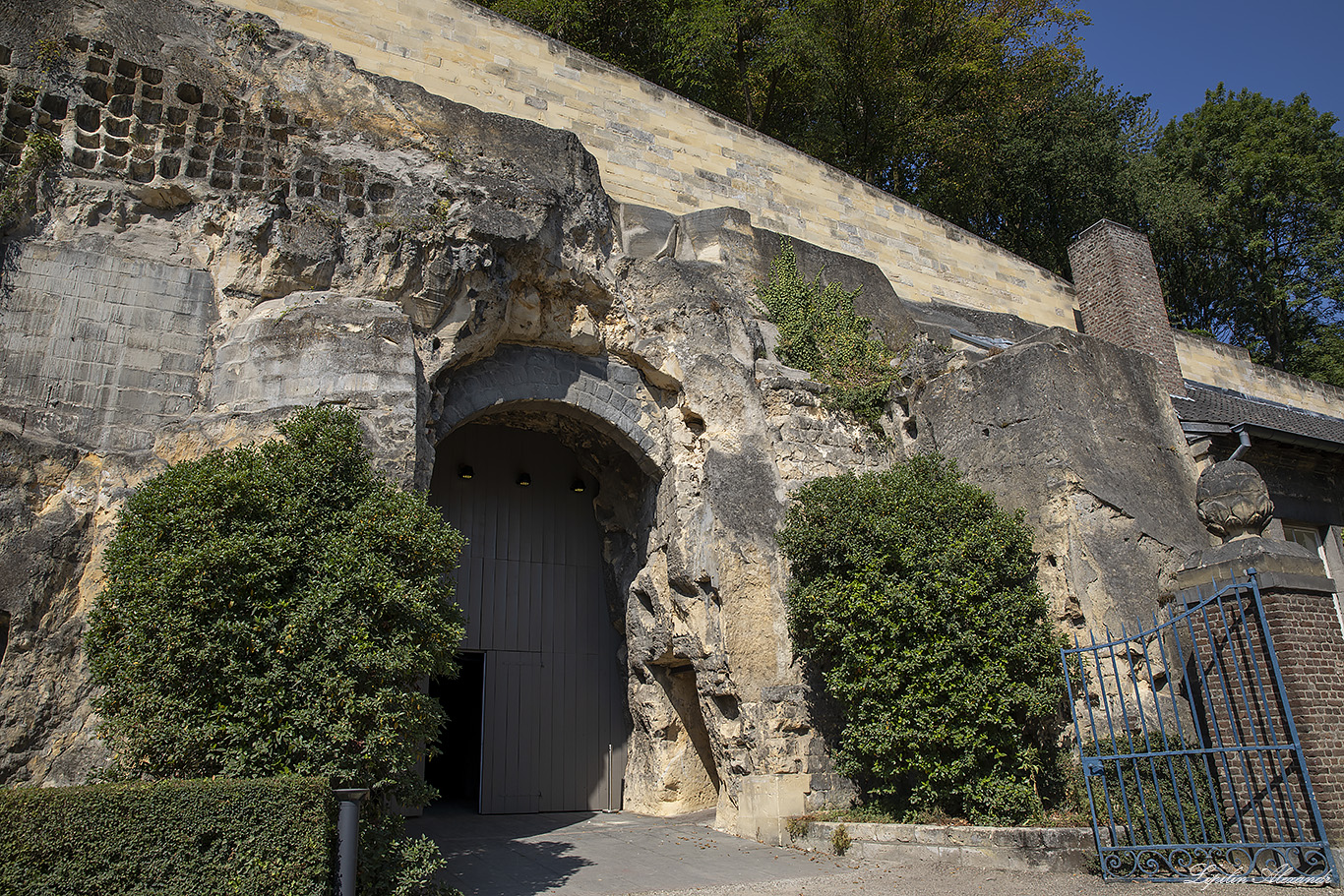 Замок Нирканне (Château Neercanne)