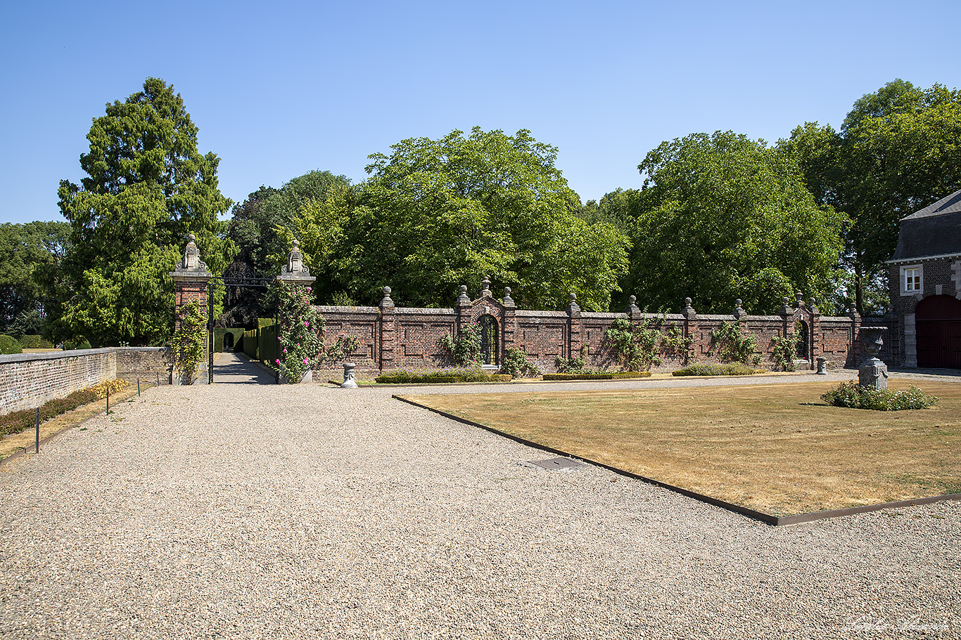 Замок Эйсден (Kasteel Eijsden) - Нидерланды (Nederland)