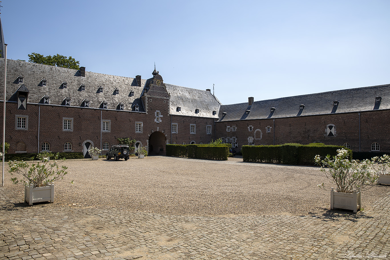 Замок ван Мхир (Kasteel Mheer)  - Мхир (Mheer) - Нидерланды (Nederland)