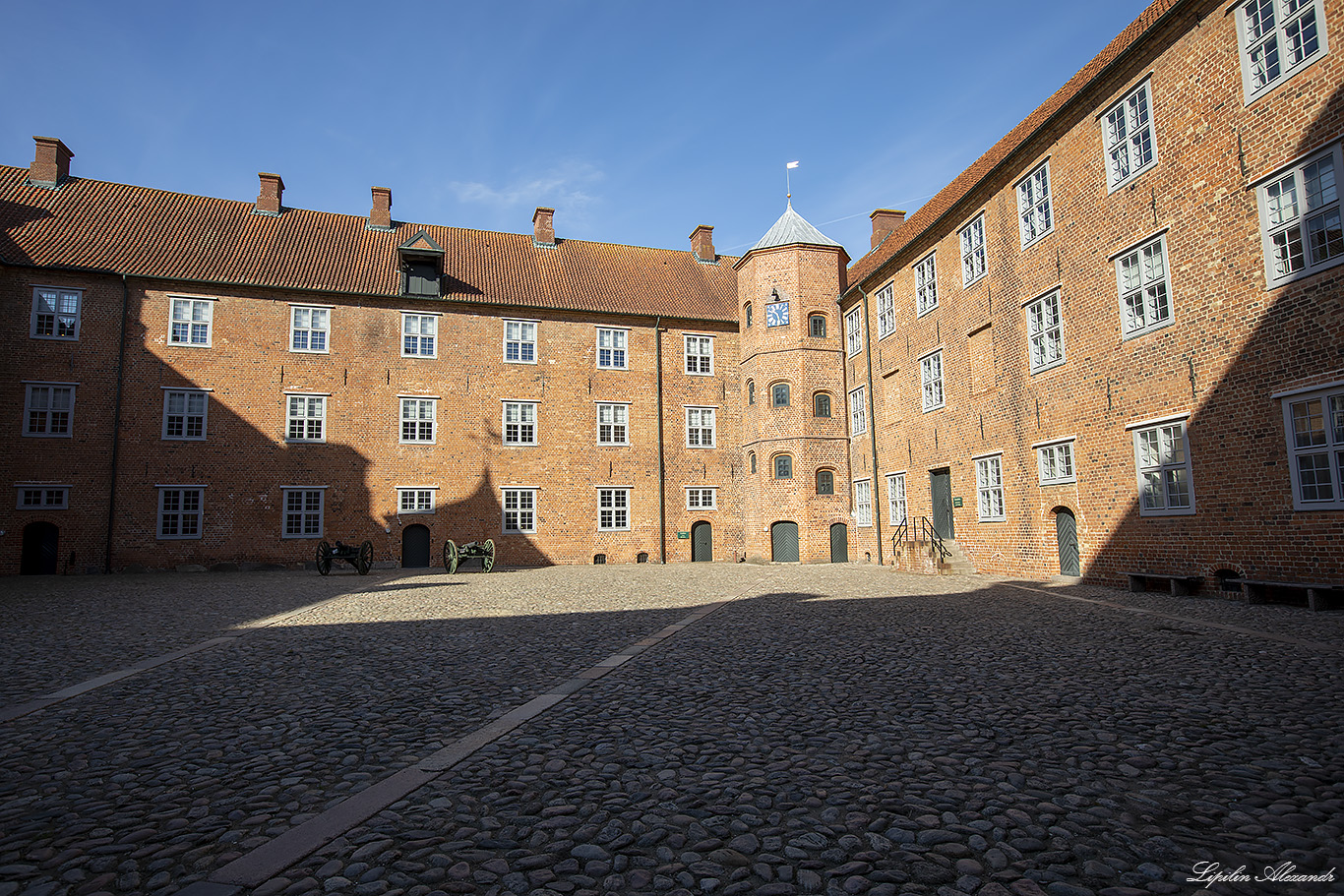 Замок Сённерборг (Sønderborg Slot) - Сённерборг (Sønderborg) - Дания (Danmark)