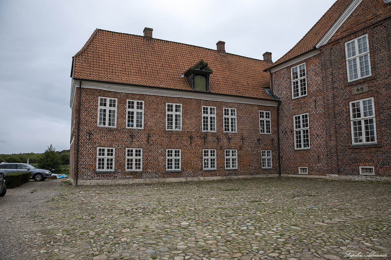 Замок Грам (Gram Slot) - Грам (Gram) - Дания (Danmark)