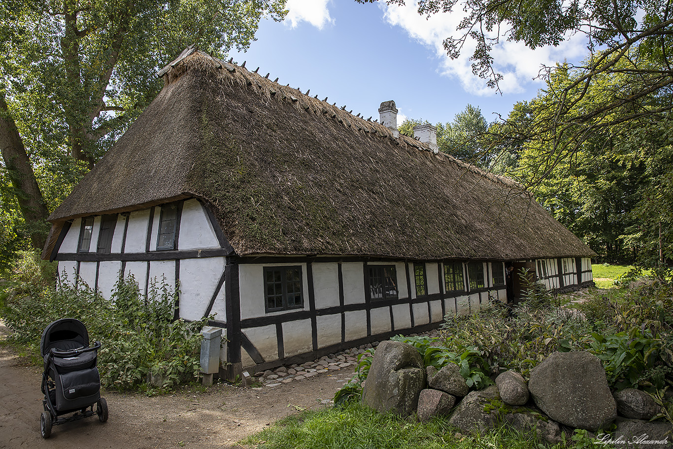 Фюнская деревня (The Funen Village) 