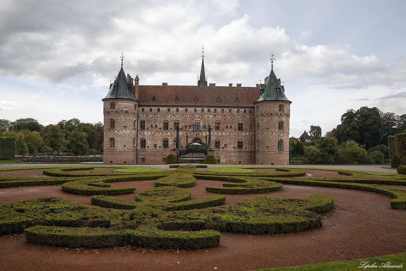 Замок Эгесков (Egeskov slot) 