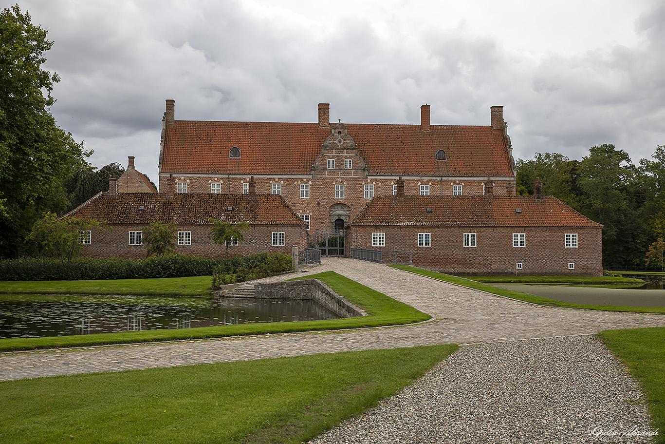 Замок Гюлденстен (Gyldensteen Castle) 