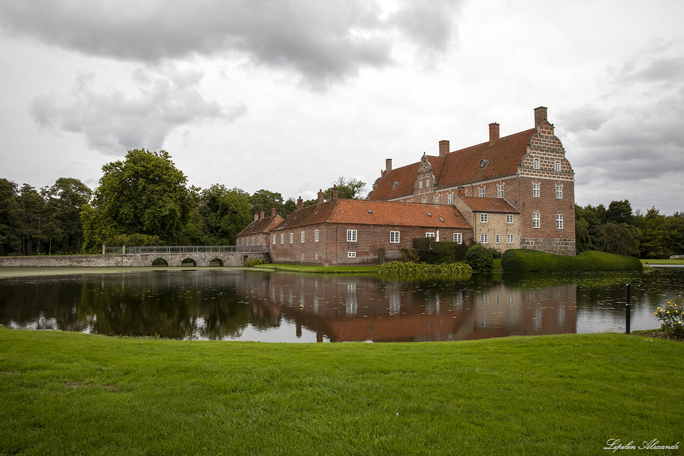 Замок Гюлденстен (Gyldensteen Castle) 