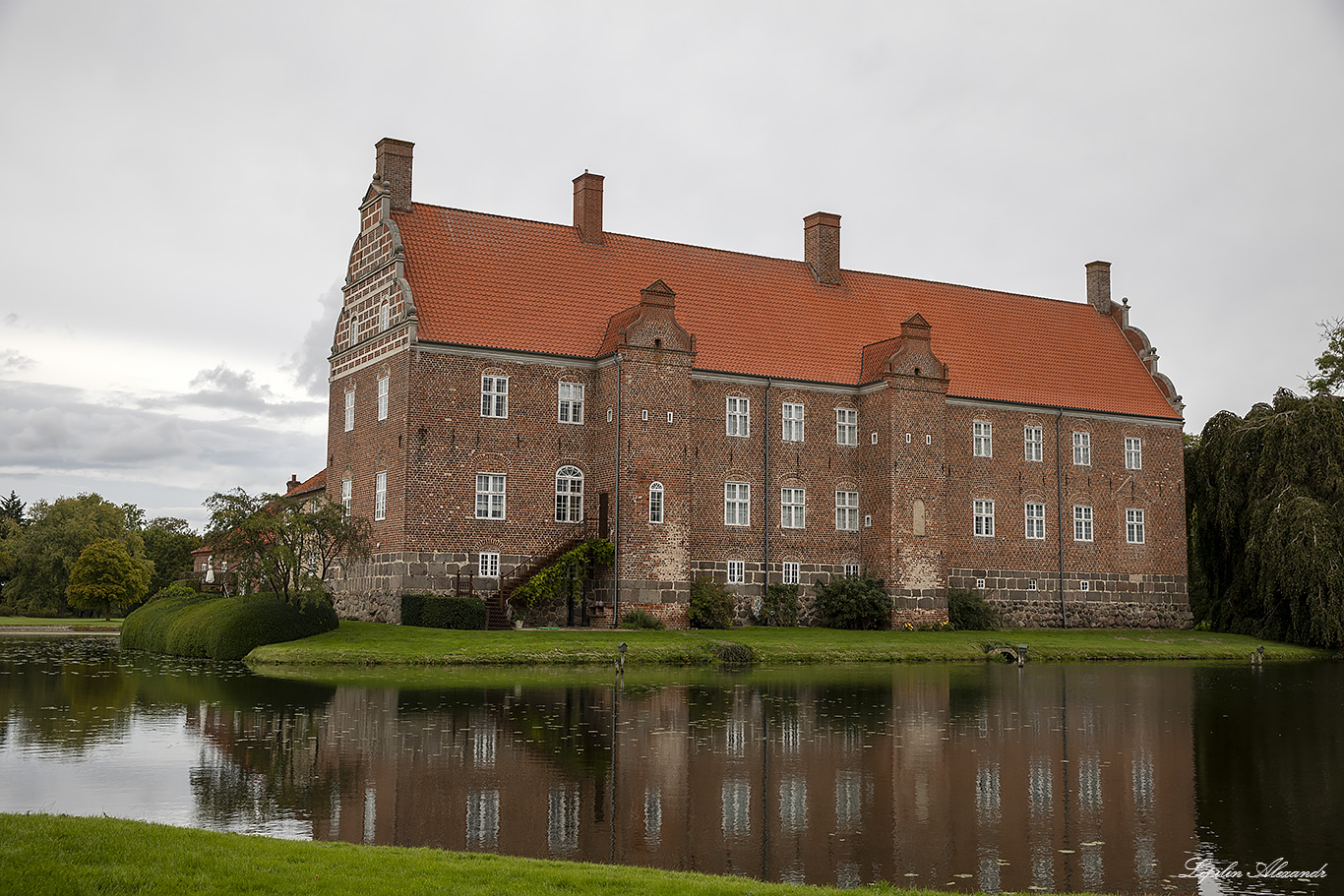 Замок Гюлденстен (Gyldensteen Castle) 