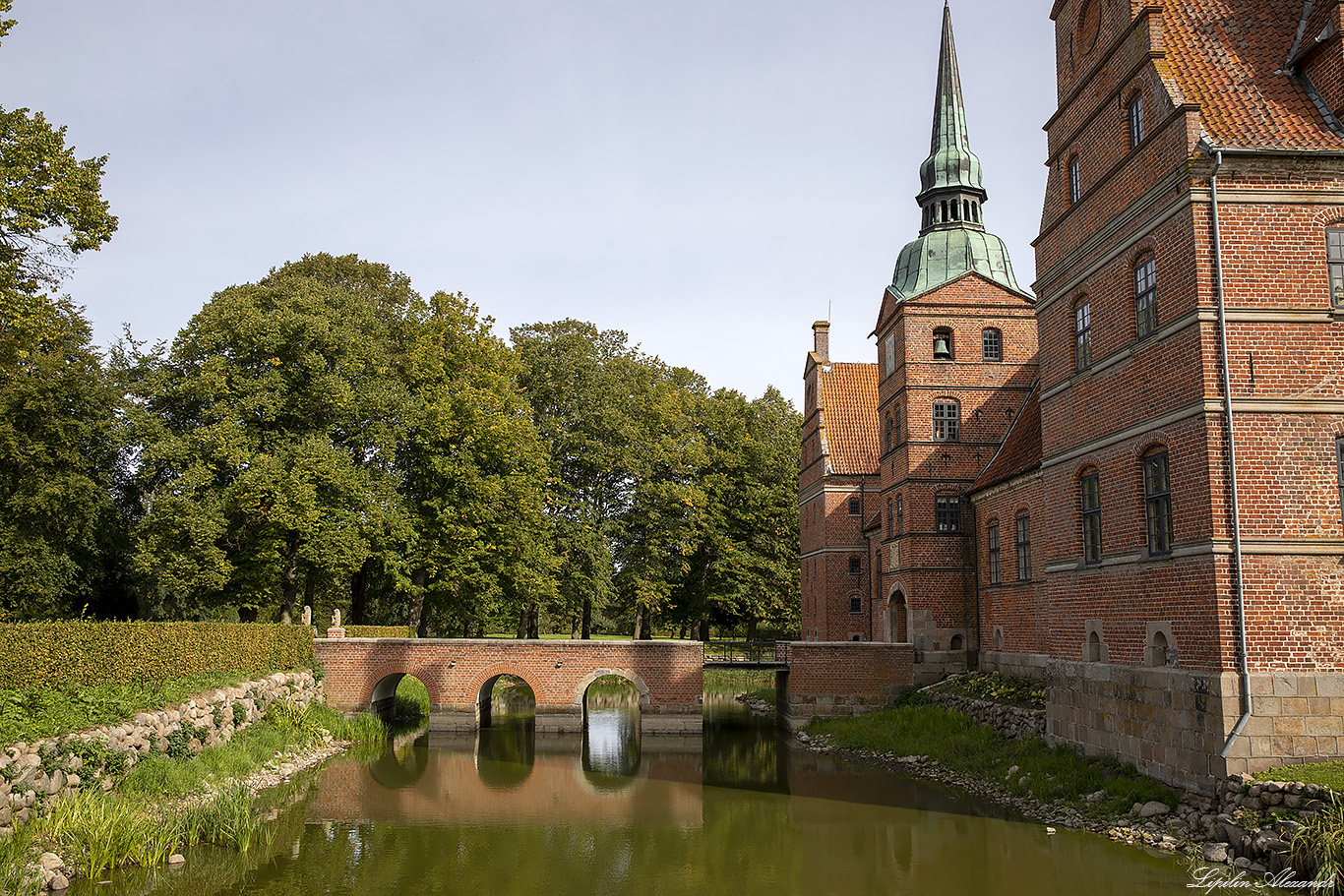 Замок Розенхольм ( Rosenholm Slot) 