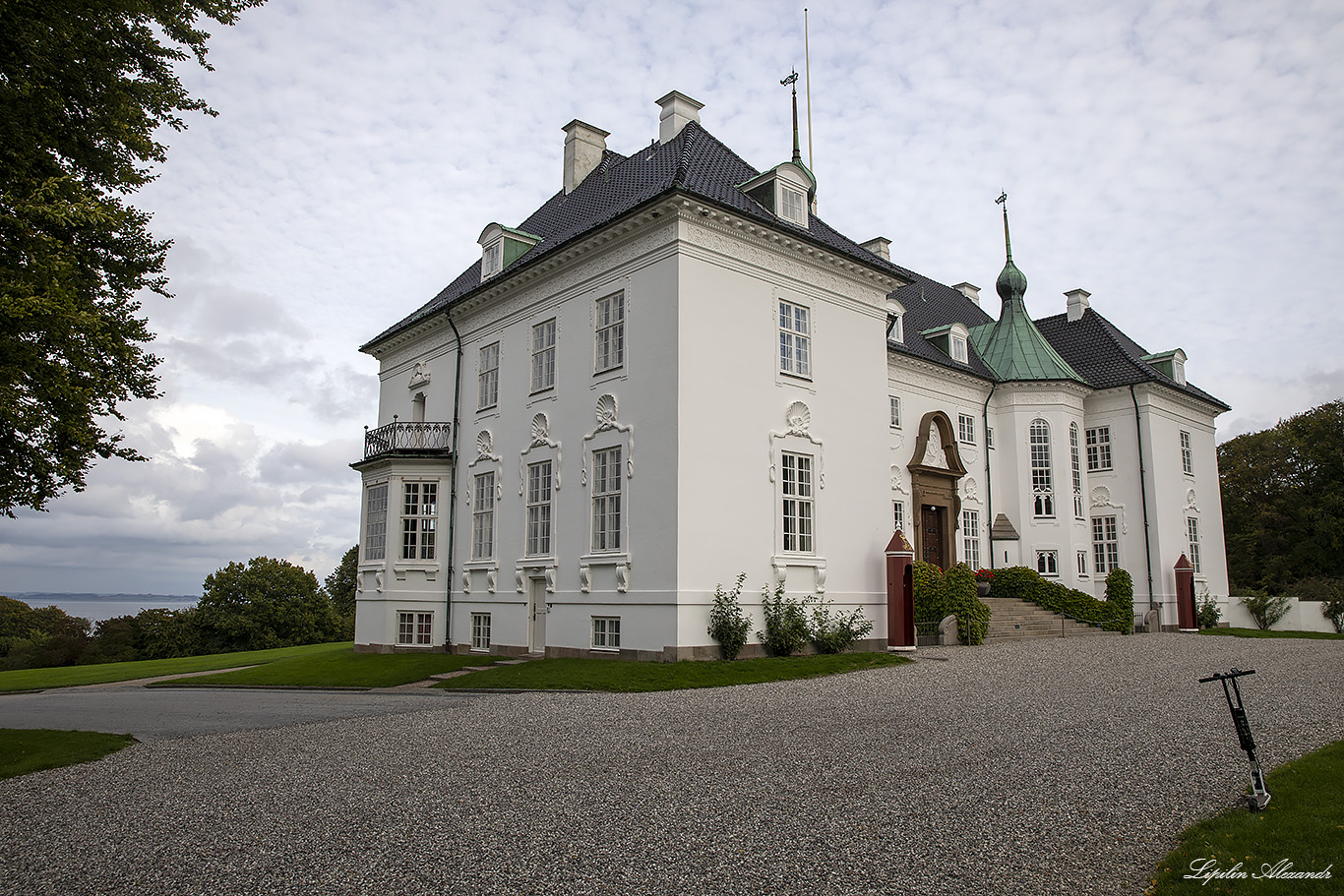 Дворец Марселисборг (Marselisborg Palace) 