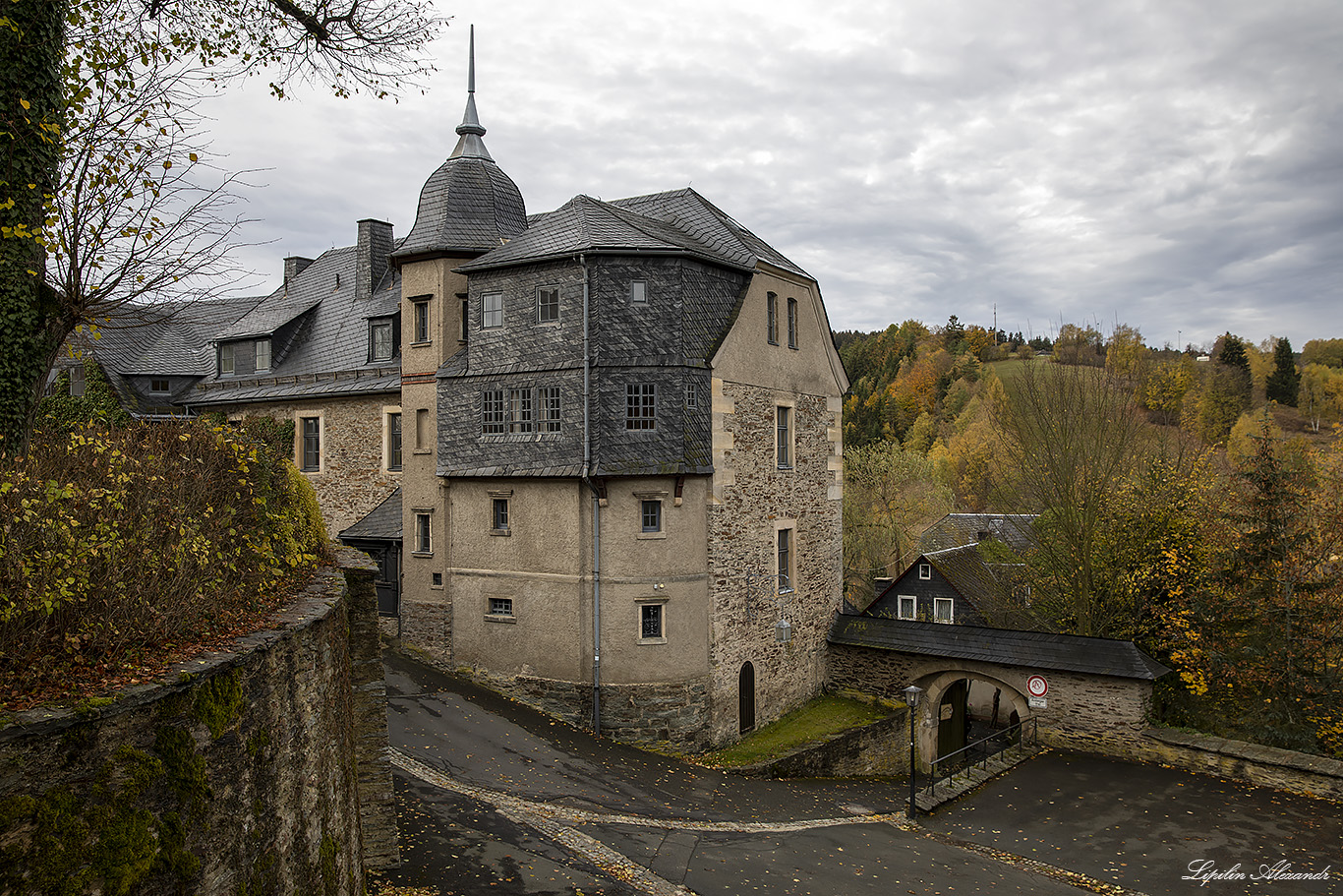 Замок Лауэнштайн (Burg Lauenstein) - Лауэнштайн (Lauenstein) - Германия (Deutschland)