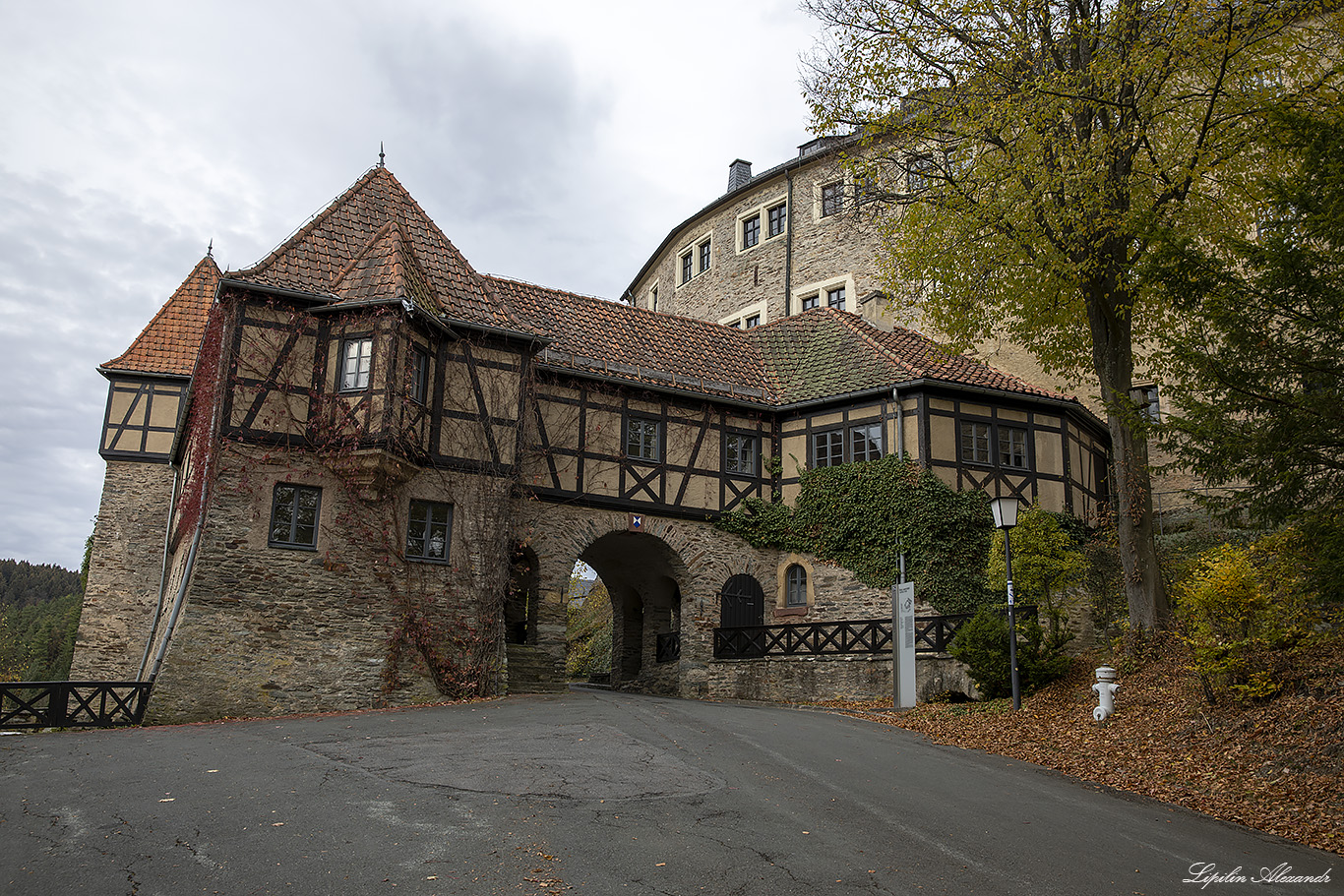 Замок Лауэнштайн (Burg Lauenstein) - Лауэнштайн (Lauenstein) - Германия (Deutschland)