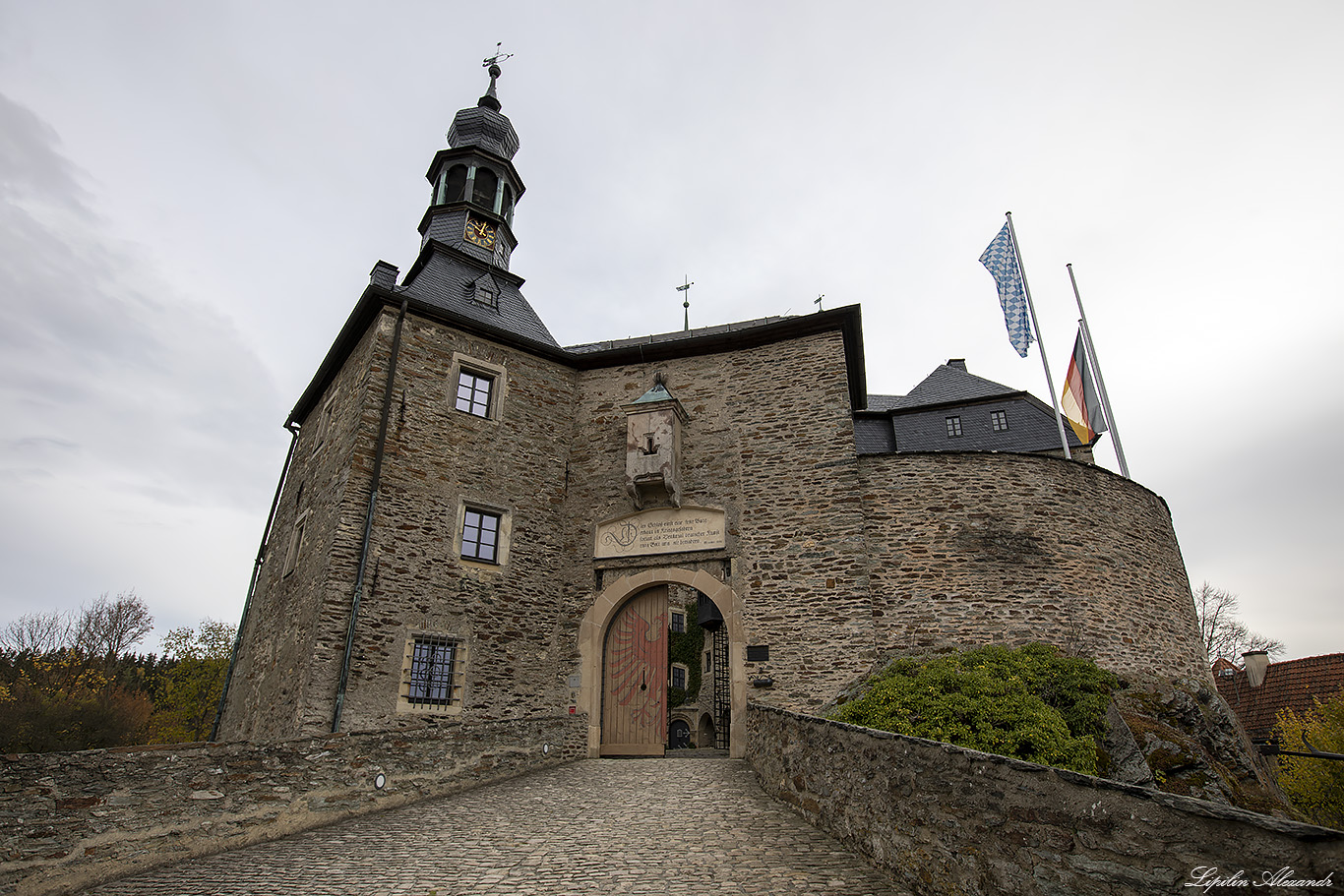 Замок Лауэнштайн (Burg Lauenstein) - Лауэнштайн (Lauenstein) - Германия (Deutschland)