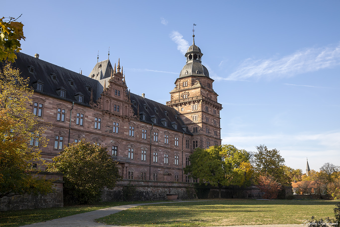 Замок Йоганнесбург (Schloss Johannisburg) - Ашаффенбург (Aschaffenburg) - Германия (Deutschland)