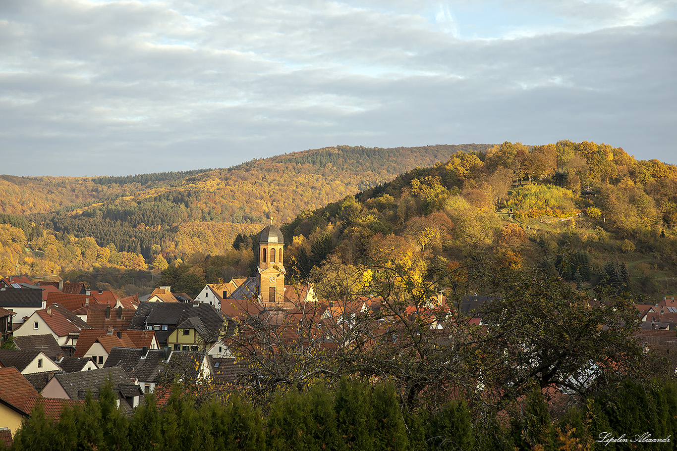 Замок Ринек (Burg Rieneck)  - Ринек (Rieneck) - Германия (Deutschland)