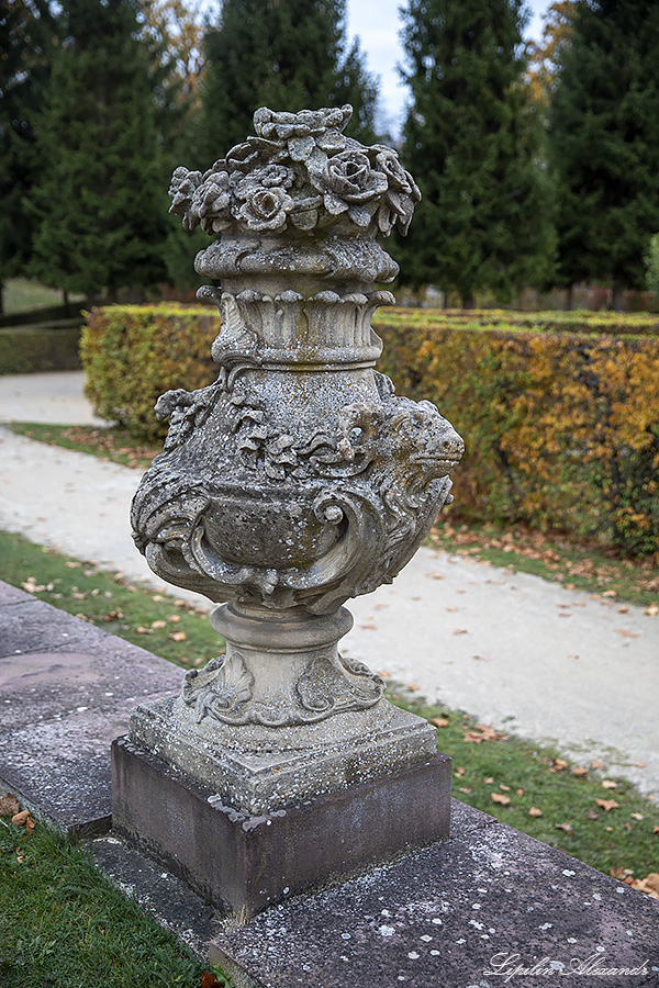 Замок Файтсхёххайм (Schloss Veitshöchheim) - Файтсхёххайм (Veitshöchheim) - Германия (Deutschland)