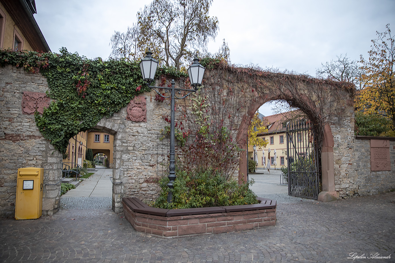 Замок Файтсхёххайм (Schloss Veitshöchheim) - Файтсхёххайм (Veitshöchheim) - Германия (Deutschland)