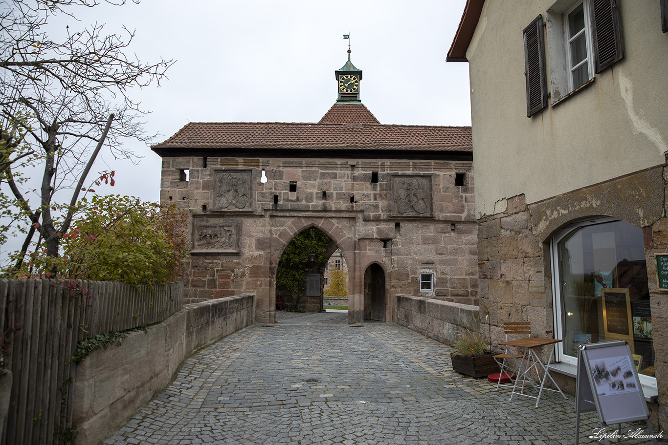 Замок Кадольцбург (Burg Cadolzburg) - Кадольцбург (Cadolzburg) - Германия (Deutschland)