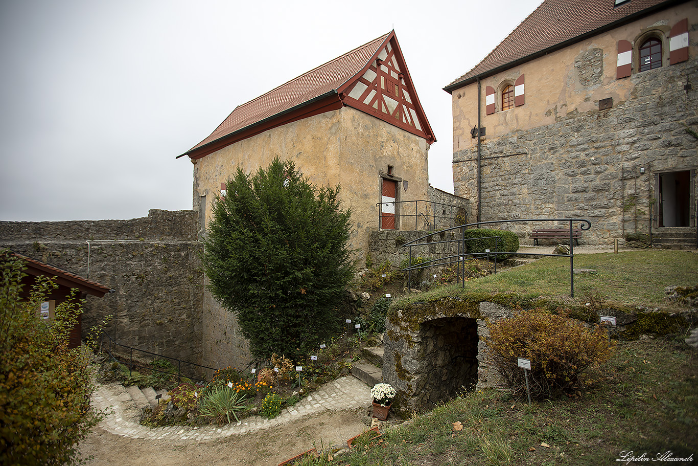 Замок Хоенштайн (Burg Hohenstein)  Хоенштайн (Hohenstein