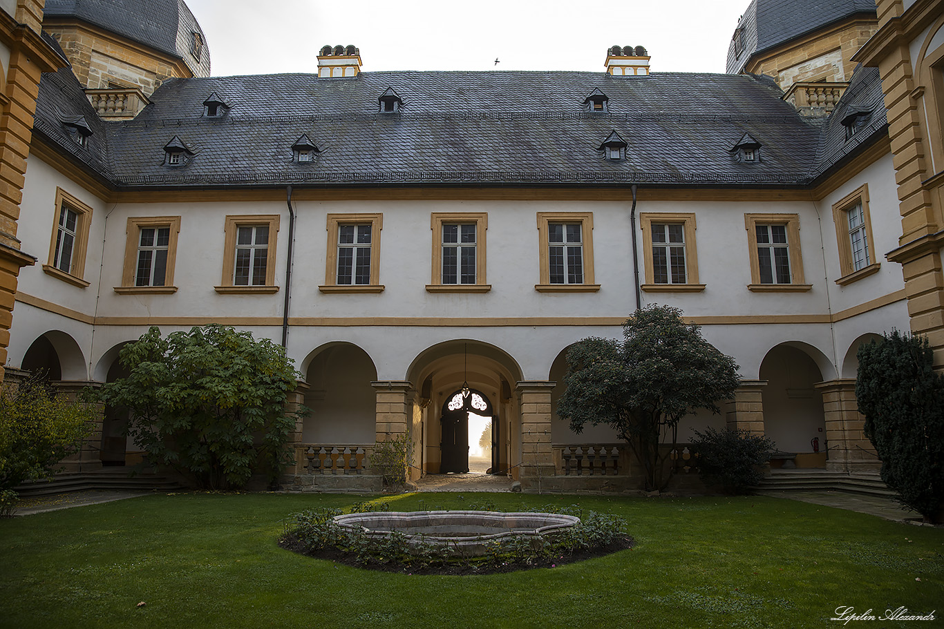 Дворец Зеехоф (Schloss Seehof) Меммельсдорф (Memmelsdorf)