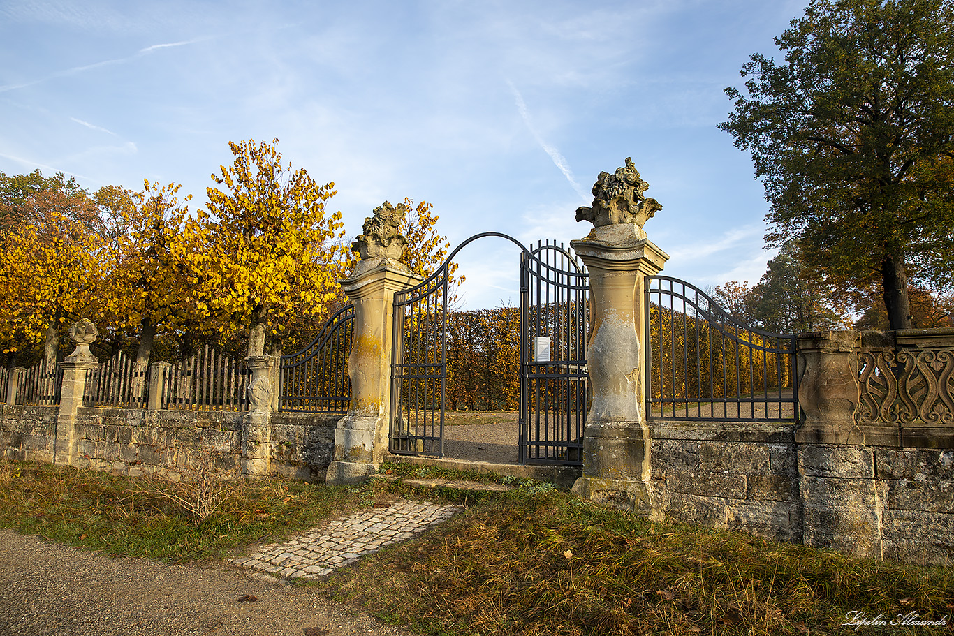 Дворец Зеехоф (Schloss Seehof) Меммельсдорф (Memmelsdorf)