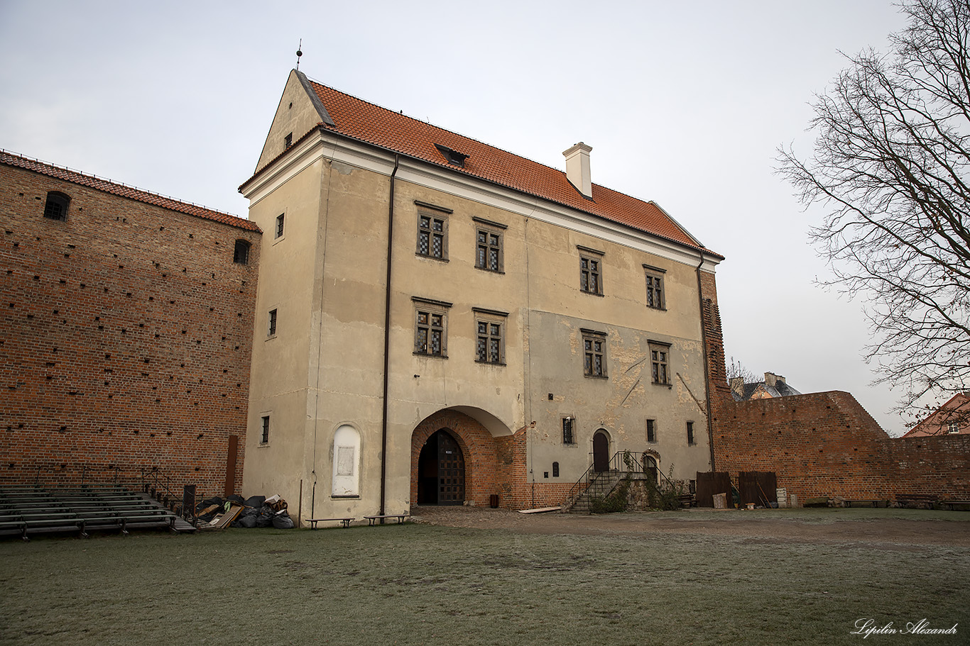 Королевский замок в Ленчица (Zamek Królewski w Łęczycy) - Ленчица (Łęczyca) - Польша (Polska)