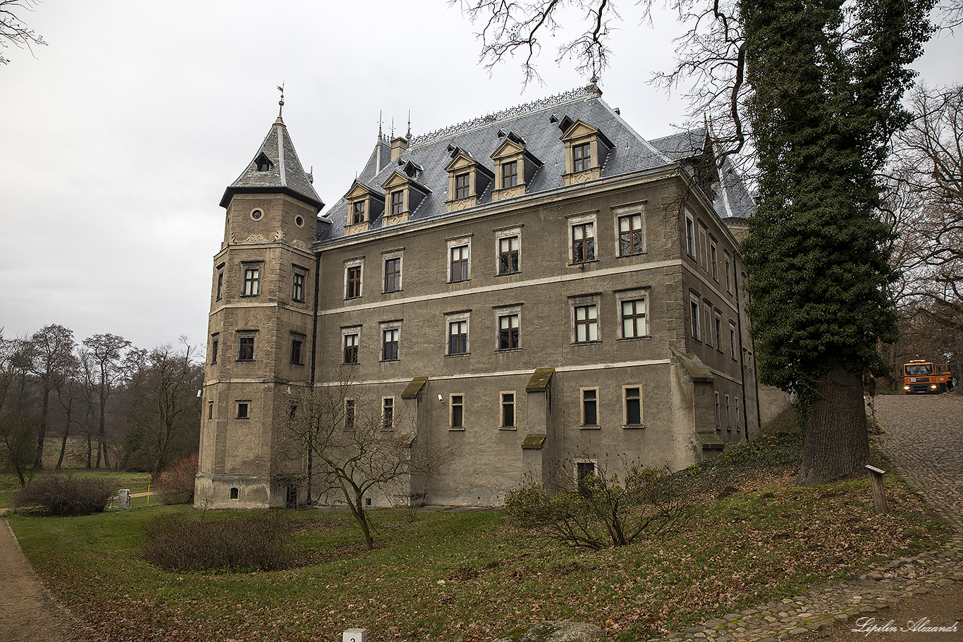 Замок Глухов  (Gołuchów Castle) - Голухув (Gołuchów) - Польша (Polska)