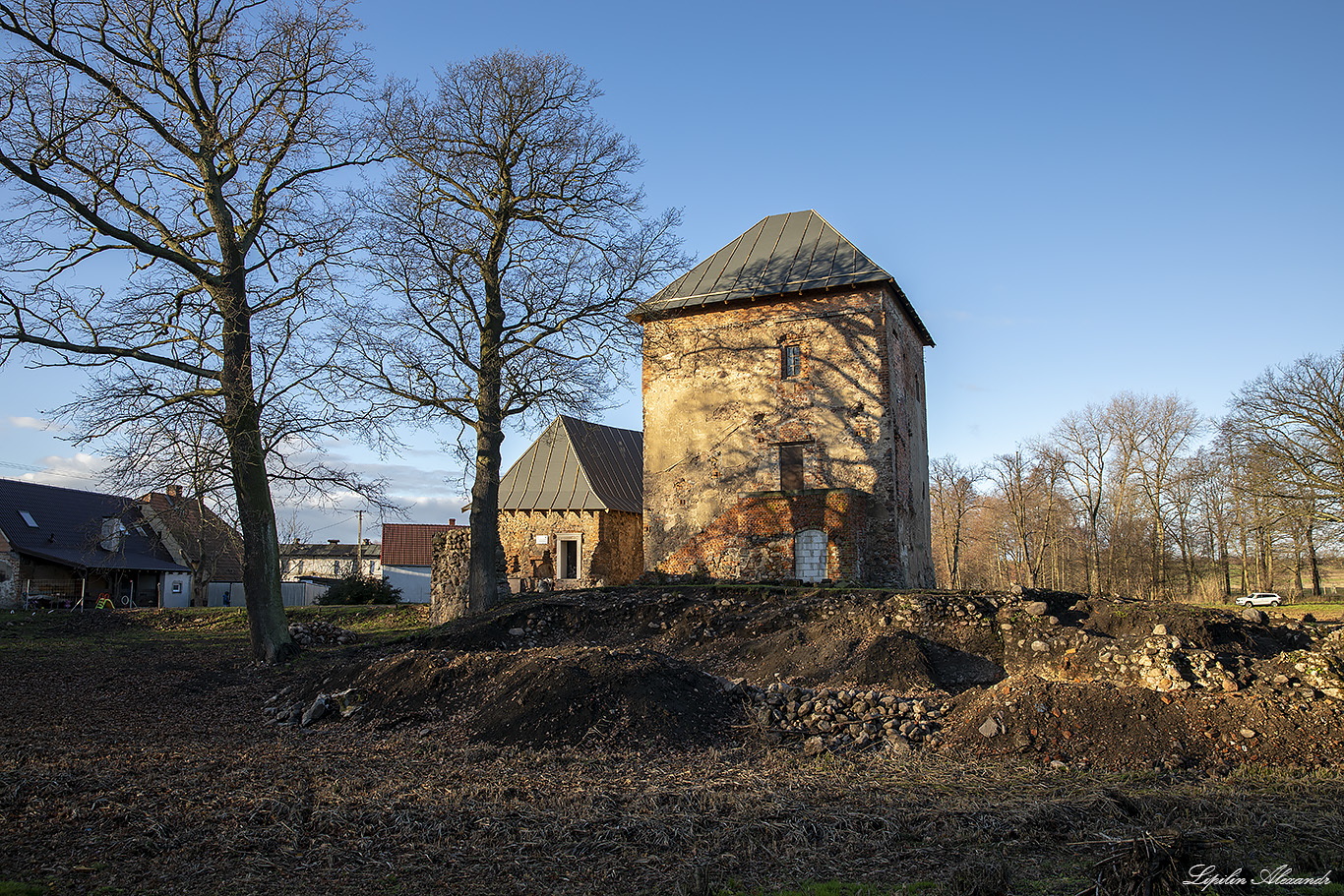 Башня Рыцерска (Wieża Rycerska w Witkowie) - Виткув (Witków) - Польша (Polska)