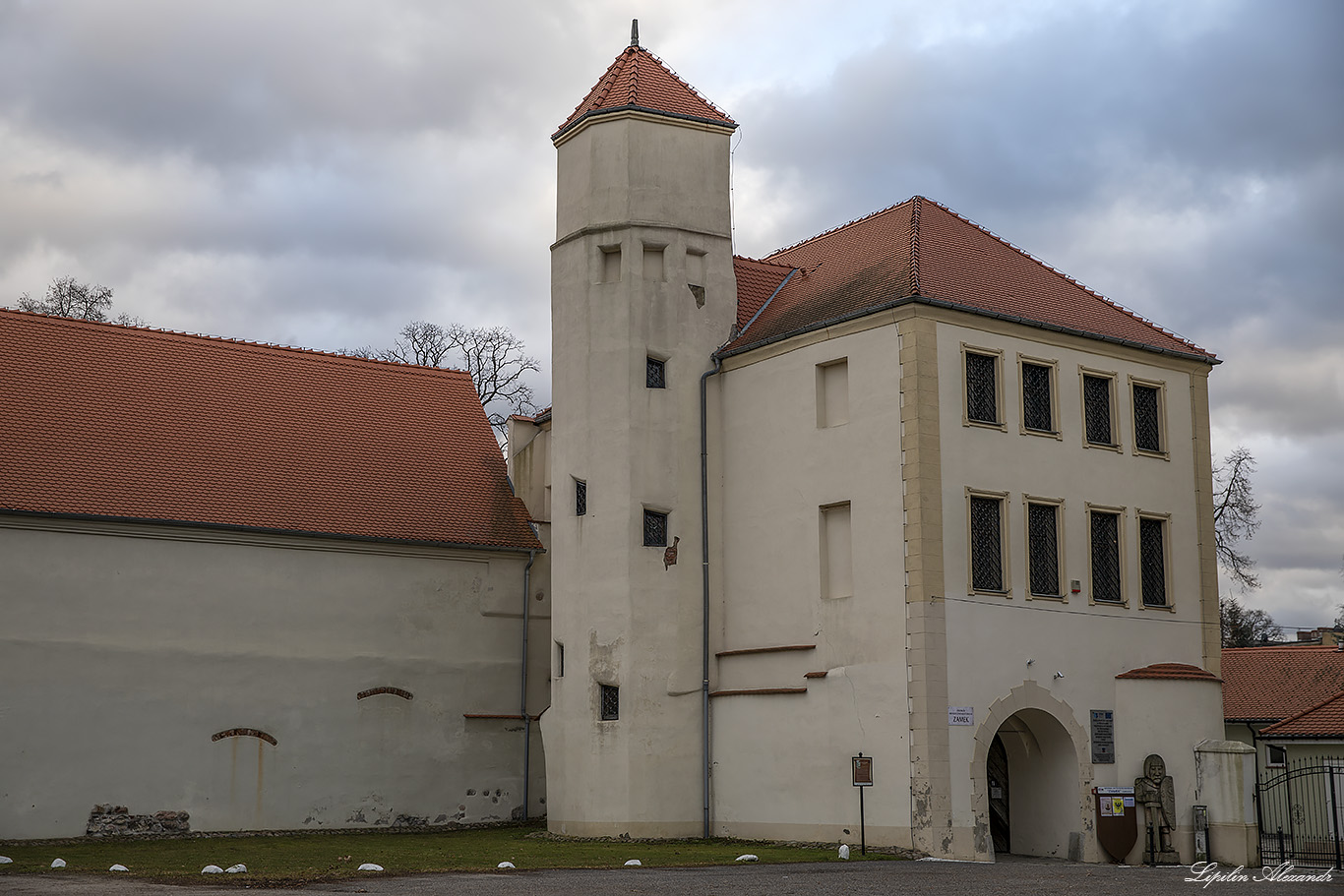 Пястовский Замок (Zamek książąt piastowskich w Krośnie Odrzańskim) - Кросно-Оджаньске (Krosno Odrzańskie) - Польша (Polska)