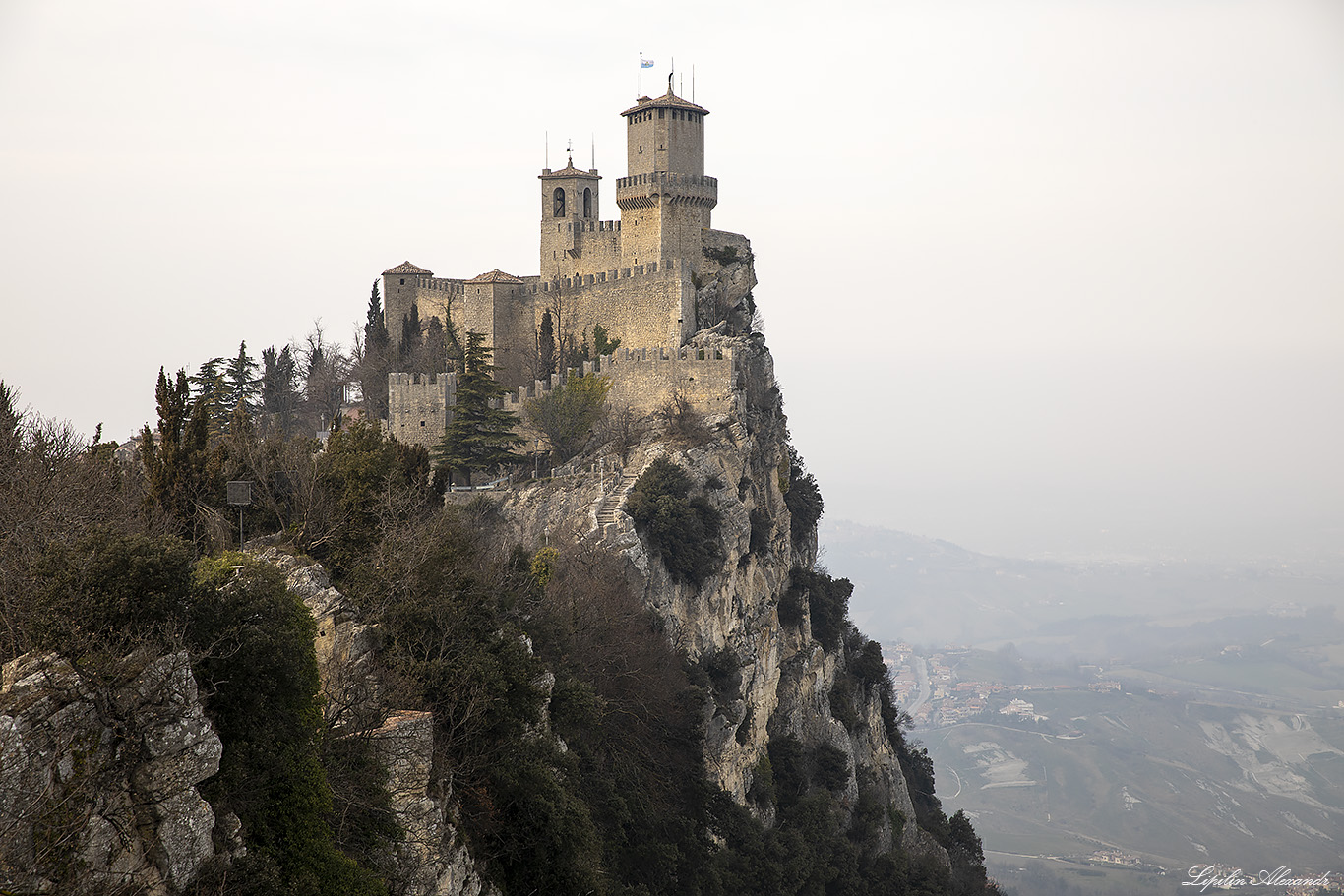 Сан-Марино (San Marino) - Крепость Гуаита (Prima Torre)