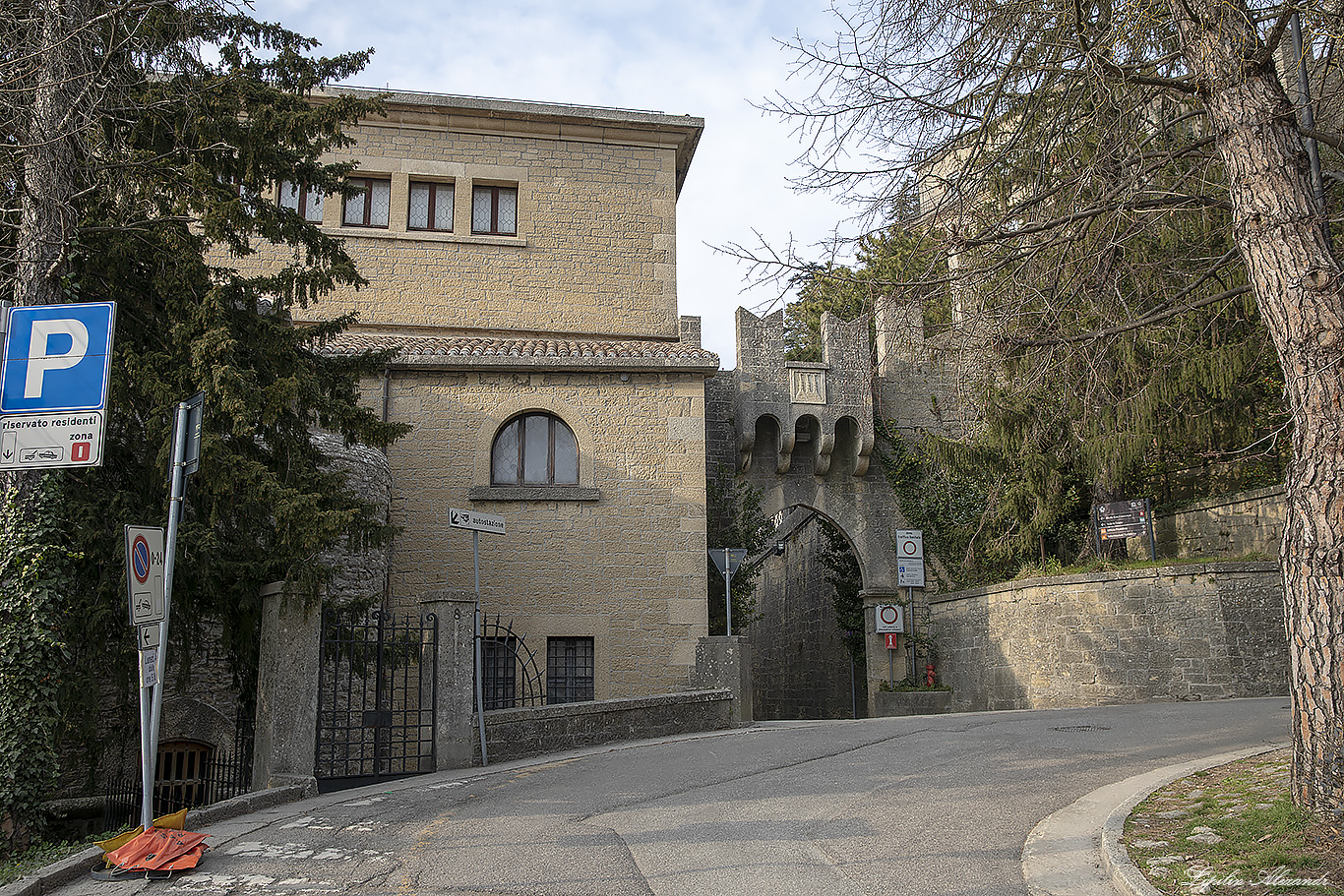Сан-Марино (San Marino) - Башня Ла Честа ( La Cesta, Fratta)