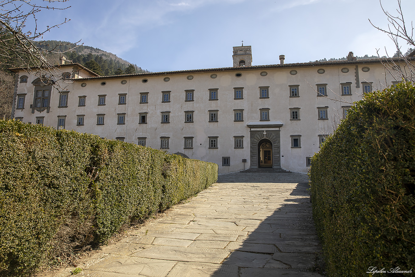 Аббатство Валломброза (Vallombrosa Abbey) Италия (Italia)