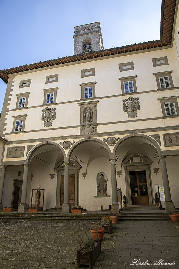 Аббатство Валломброза (Vallombrosa Abbey) Италия (Italia)