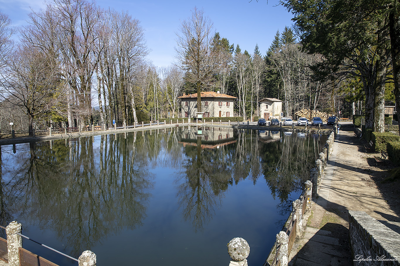 Аббатство Валломброза (Vallombrosa Abbey) Италия (Italia)