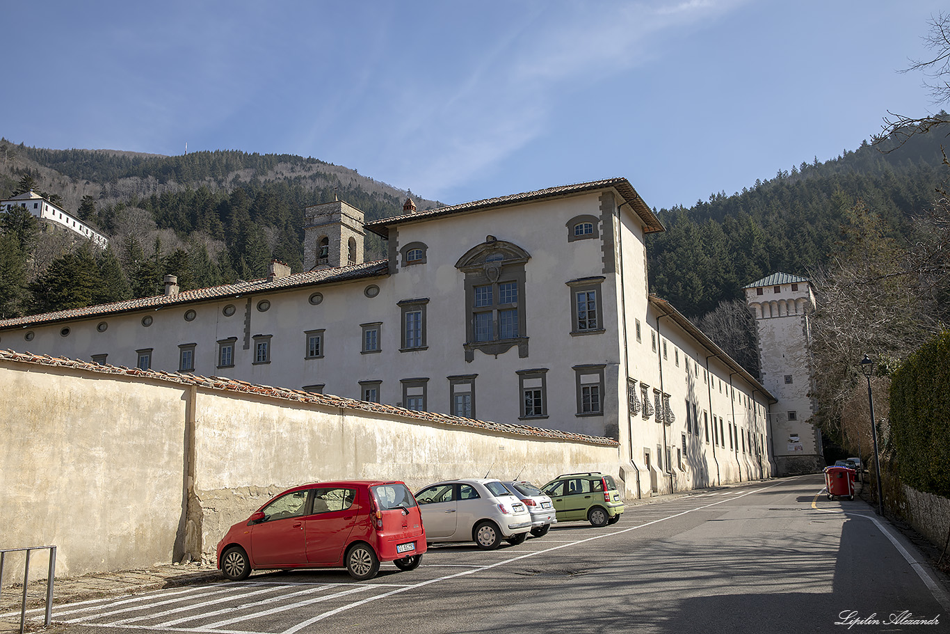 Аббатство Валломброза (Vallombrosa Abbey) Италия (Italia)