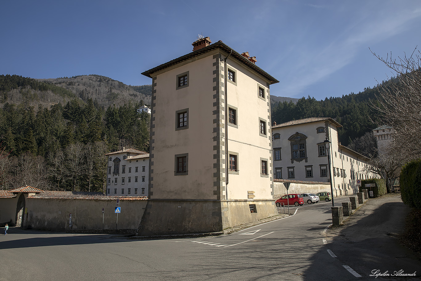 Аббатство Валломброза (Vallombrosa Abbey) Италия (Italia)