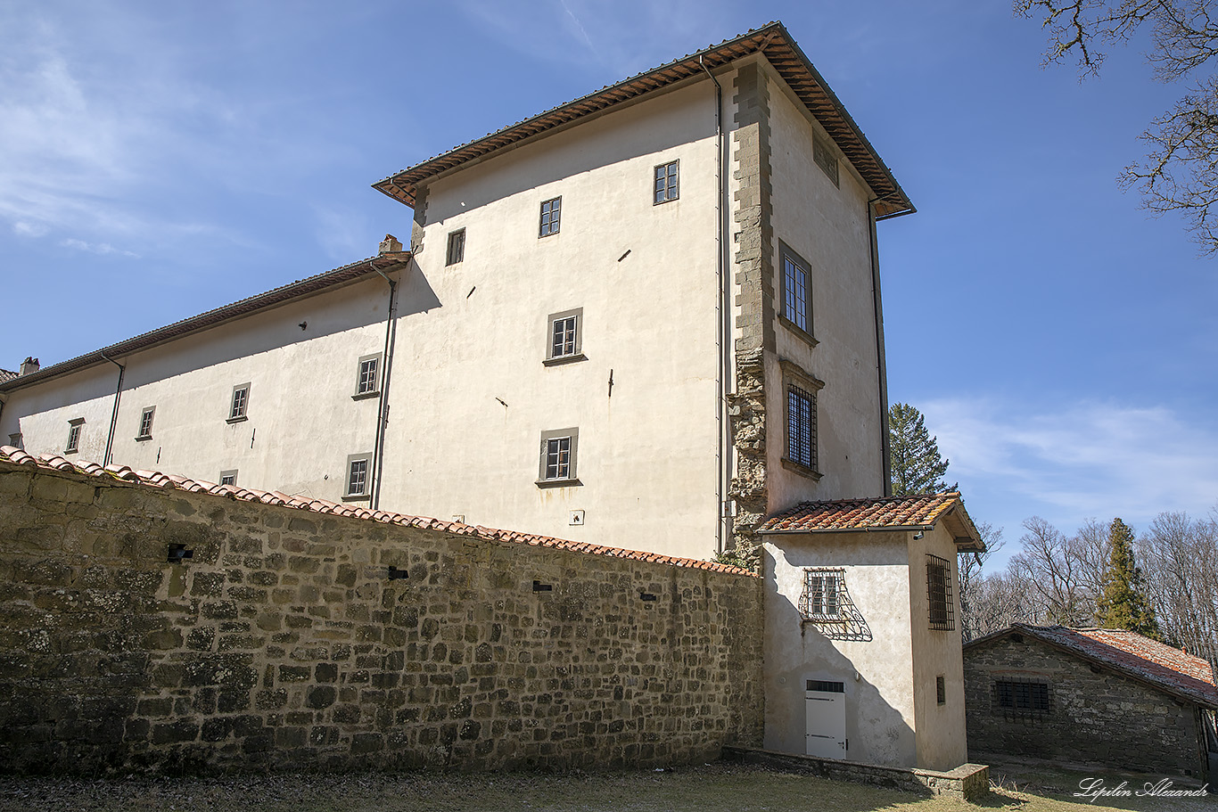 Аббатство Валломброза (Vallombrosa Abbey) Италия (Italia)