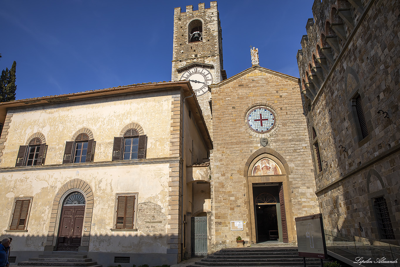 Аббатство Святого Михаила Архангела ( Abbazia di San Michele Arcangelo) - Бадия-а-Пассиньяно (Badia A Passignano) - Италия (Italia)