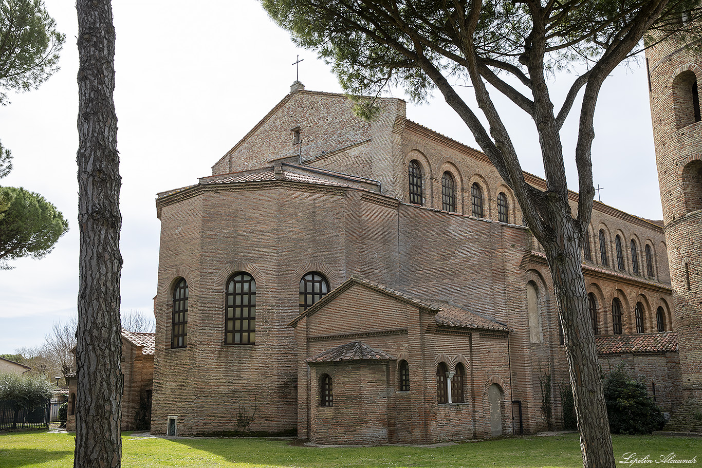 Сант - Аполлинаре - ин – Классе (Basilica di Sant'Apollinare in Classe) - Равенна (Ravenna) - Италия (Italia)