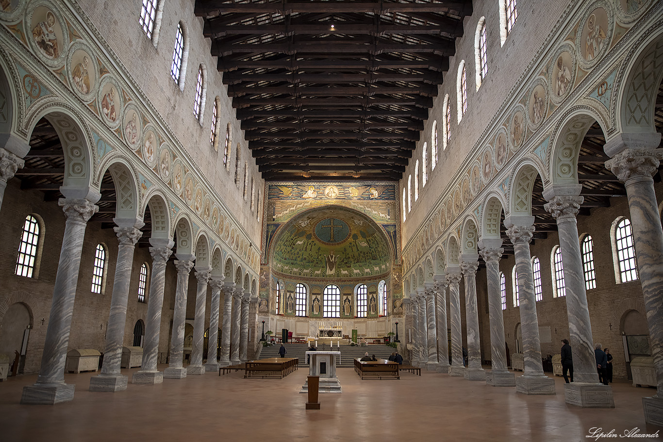 Сант - Аполлинаре - ин – Классе (Basilica di Sant'Apollinare in Classe) - Равенна (Ravenna) - Италия (Italia)