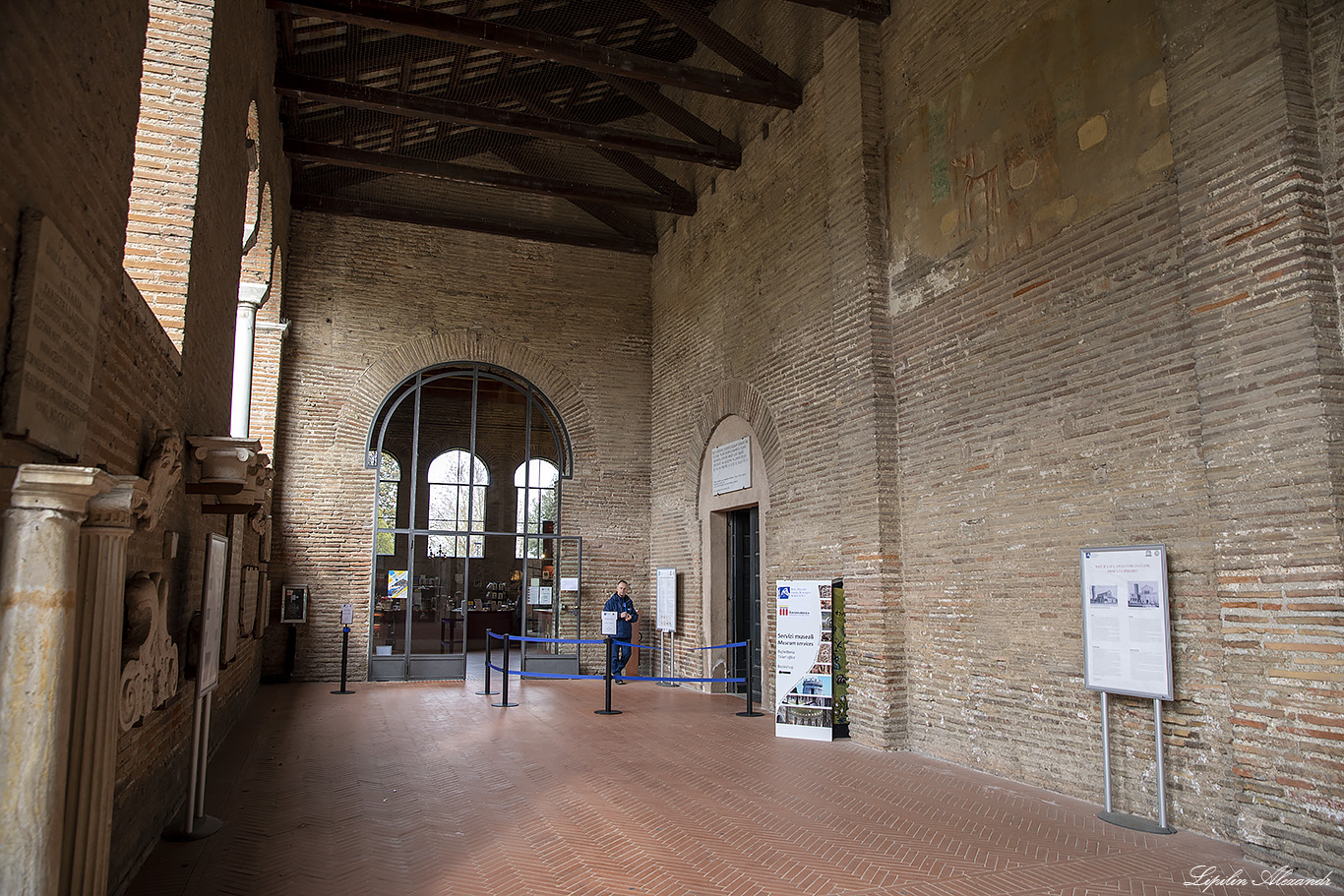 Сант - Аполлинаре - ин – Классе (Basilica di Sant'Apollinare in Classe) - Равенна (Ravenna) - Италия (Italia)