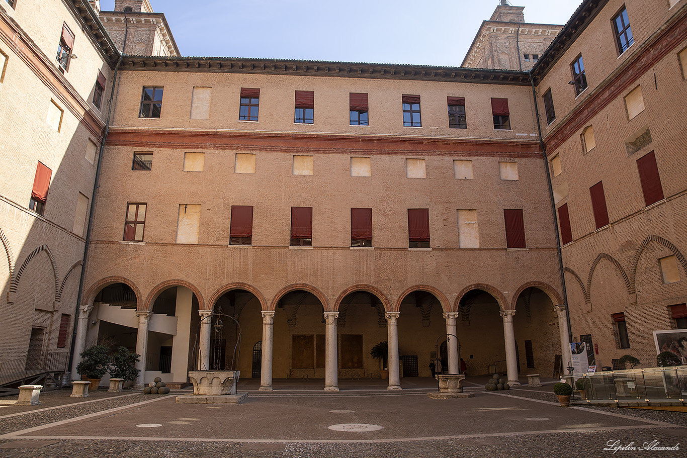 Замок Святого Михаила (Castello di San Michele) - Феррара (Ferrara) - Италия (Italia)